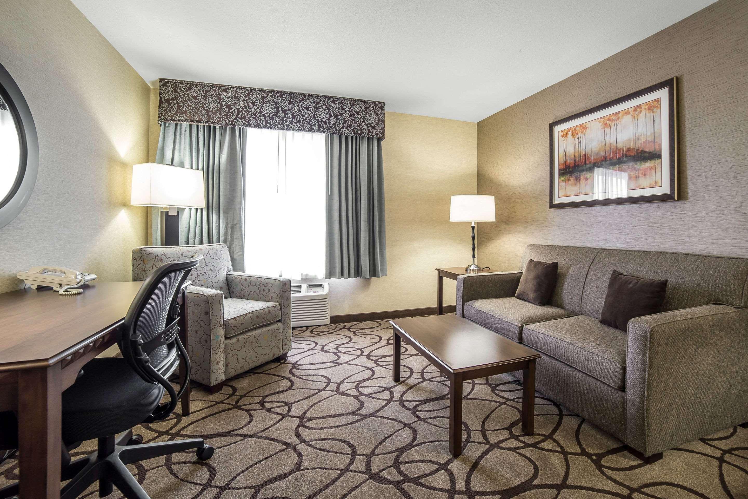 คอมฟอร์ท สวีทส์ แอร์พอร์ต Hotel ซอลต์เลคซิตี้ ภายนอก รูปภาพ